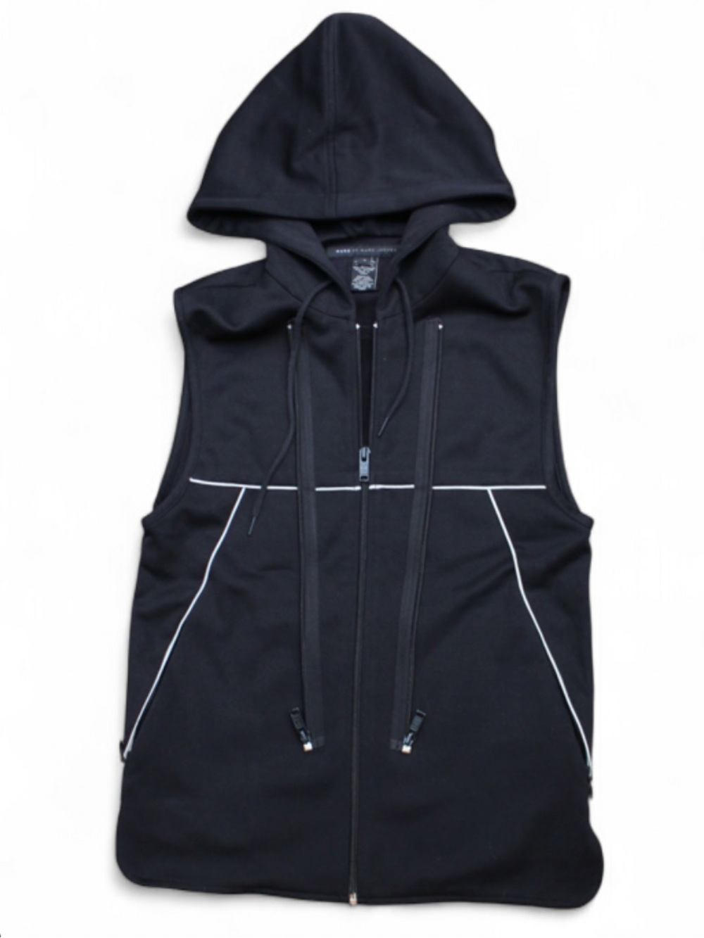Marc by Marc Jacobs size 8 Sleeveless Black Zip Hoodie with White Piping